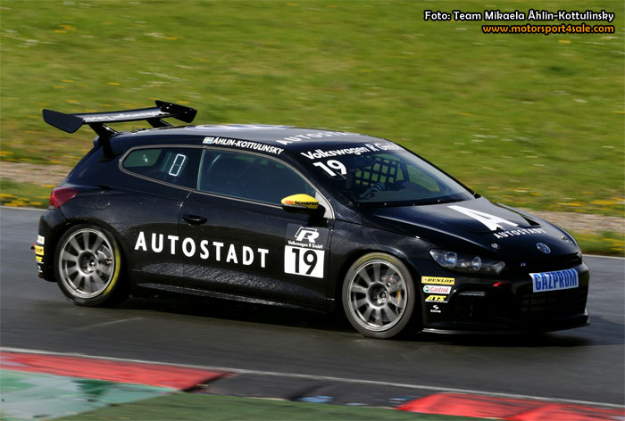 Mikaela Åhlin-Kottulinsky klar för VW Scirocco R-Cup 2014