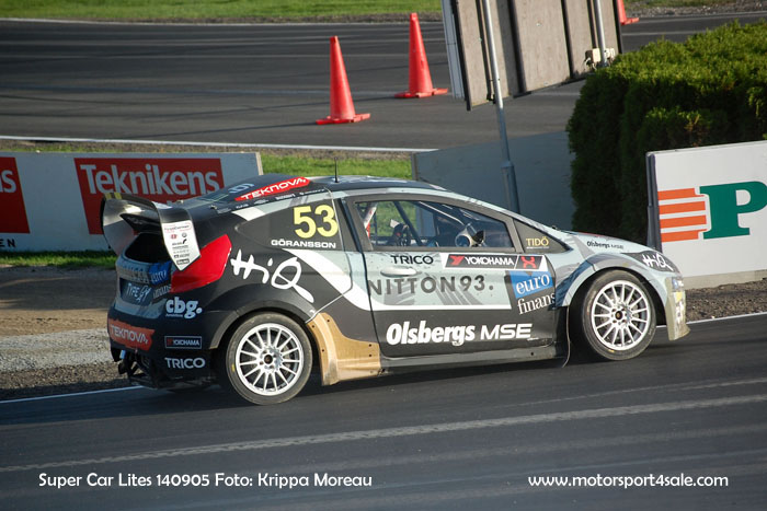 140905_supercarlites_014