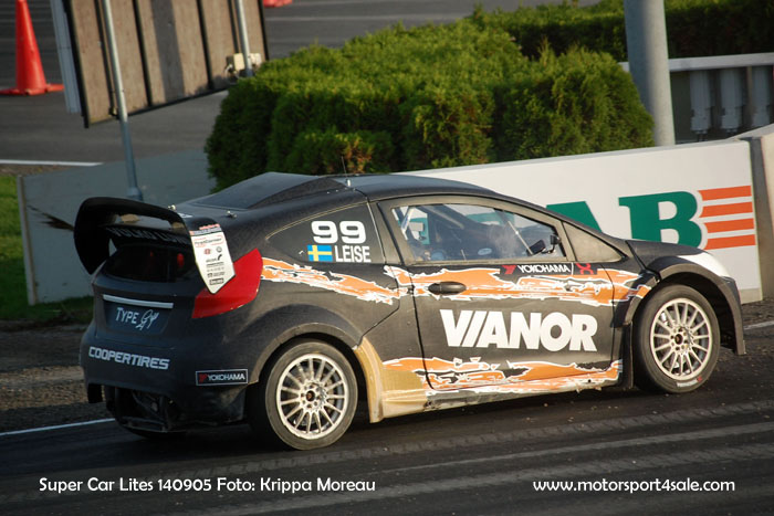 140905_supercarlites_023