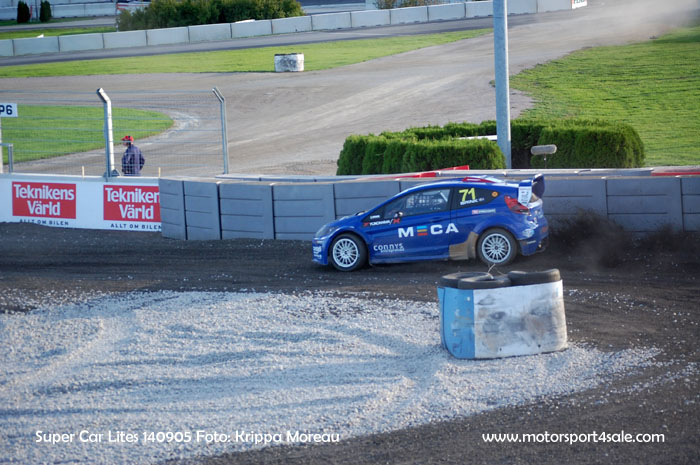 140905_supercarlites_029