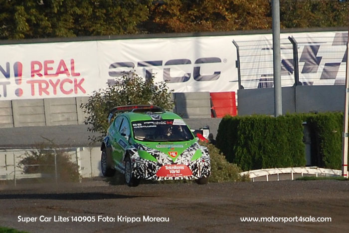 140905_supercarlites_038