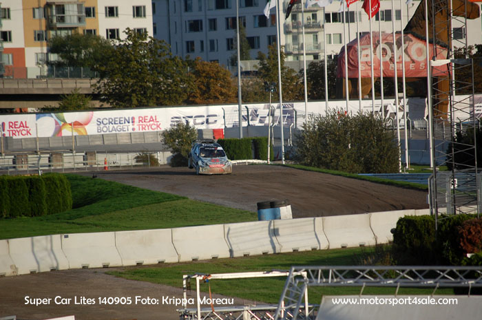 140905_supercarlites_039