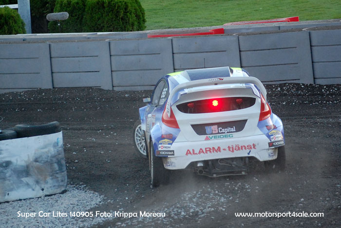 140905_supercarlites_043