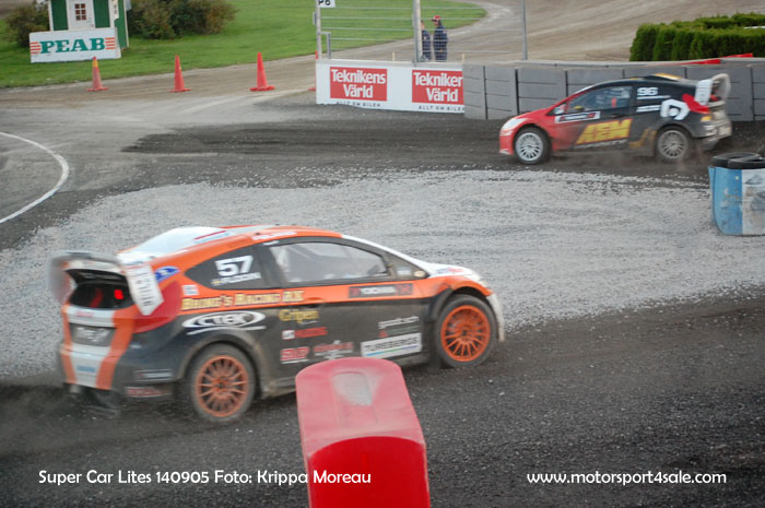 140905_supercarlites_048