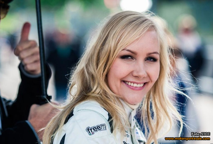 141103_stcc1 Emma Kimiläinen klar för STCC 2015