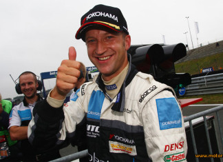Robert Dahlgren tillbaka i STCC 2016 Robert Dahlgren tillbaka i STCC 2016