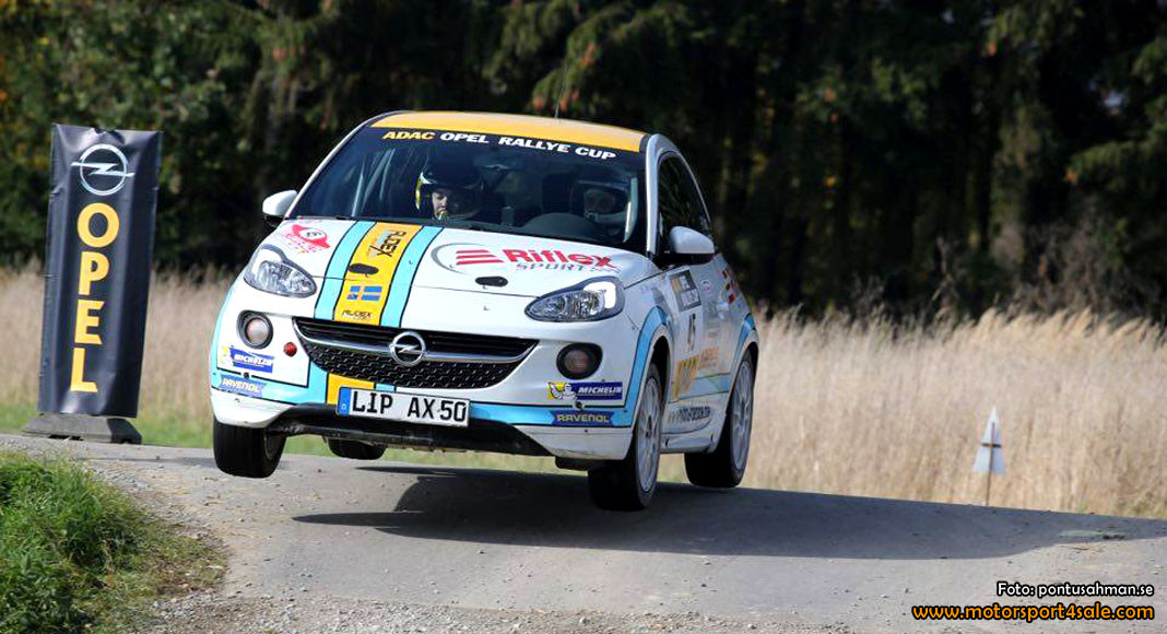 Pontus Åhman blir juniorlandslagsman och signar nytt Opel-kontrakt