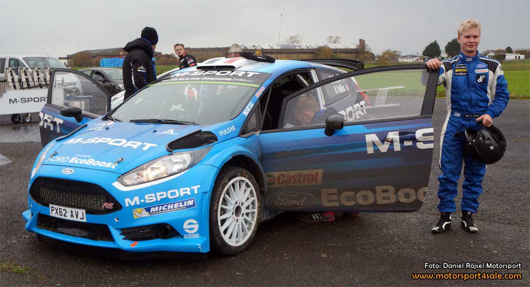Daniel Röjsel bakom ratten på en M-sport Ford Fiesta R5