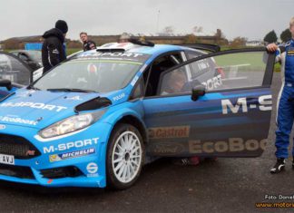 Daniel Röjsel bakom ratten på en M-sport Ford Fiesta R5 Daniel Röjsel bakom ratten på en M-sport Ford Fiesta R5