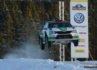 Pontus Tidemand flyger fram i Rally Sweden Pontus Tidemand flyger fram i Rally Sweden