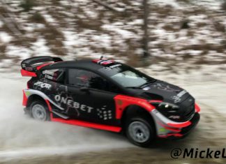 Mads Östberg testar sin nya Ford Fiesta WRC