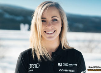Mikaela Åhlin-Kottulinsky kör STCC i en Audi Mikaela Åhlin-Kottulinsky kör STCC i en Audi