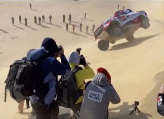Fernando Alonso rullning i Dakar 2020