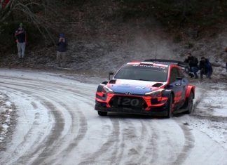 Thierry Neuville testar sin Hyundai WRC 2020