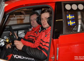 Jari Liiten om nya bilen och 2021 års säsong Jari Liiten och MIkael Kjellgren i nya Skodan