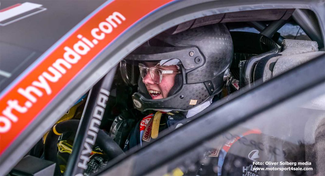 Oliver Solberg med stallorder att ha kul