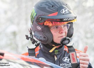 Oliver Solberg kör WRC-bil i Safari-rallyt 2021 Oliver Solberg