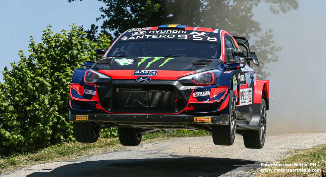 Oliver Solberg tog sin första seger i WRC-bilen