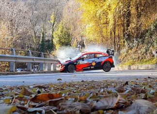 Thierry Neuvilles räckessmäll på SS9 Rally Monza 2021 Neuville i trubbel i Rally Monza 2021