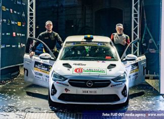 Mille och Johan efter sjätteplatsen i Rally Hungary Mille och Johan efter sjätteplatsen i Rally Hungary